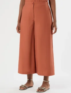 Pantaloni cropped in tela di cotone - TERRACOTTA